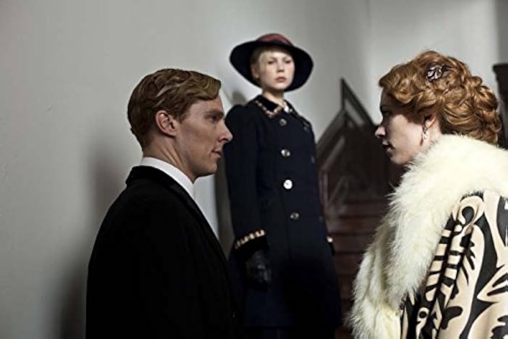 【ベネディクト・カンバーバッチ】PARADE'S ENDパレーズエンド　DVD Amazon.com: Parade's End (1964) (DVD) : Various, Various